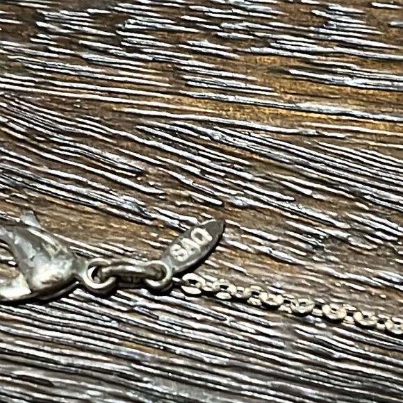 17-20” Fashion Necklace With Ring, Heart, and Baby Shoe Pendants. - Picture 4 of 4